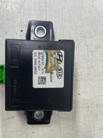 957753U900 HYUNDAI купить в Киев