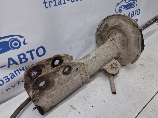 Амортизатор передний левый 95948811 GM