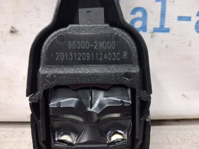 960002W000 HYUNDAI Датчик дождя купить в Хмельницкий
