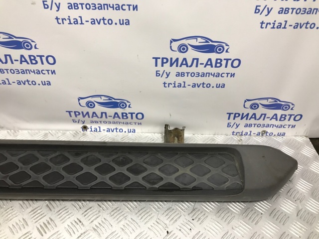 96100EA500 NISSAN Подножка правая купить в Полтава