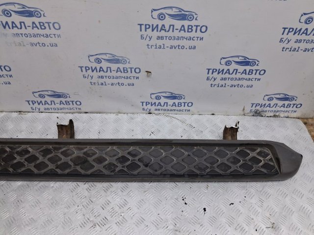 96101EA500 NISSAN Подножка левая купить в Днепр