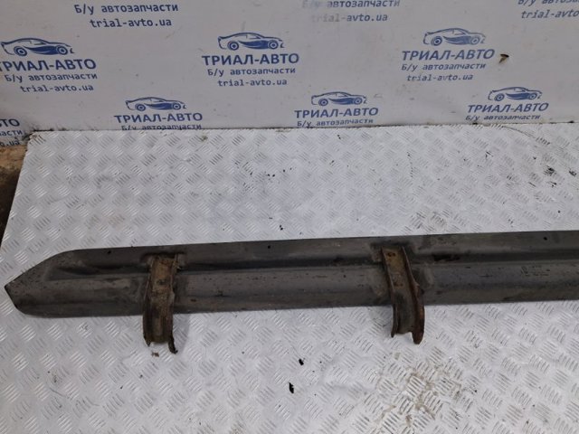 96101EA500 NISSAN Подножка левая купить в Ровно
