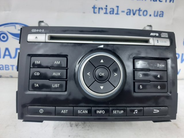 Радиоприемник 961601H000 HYUNDAI