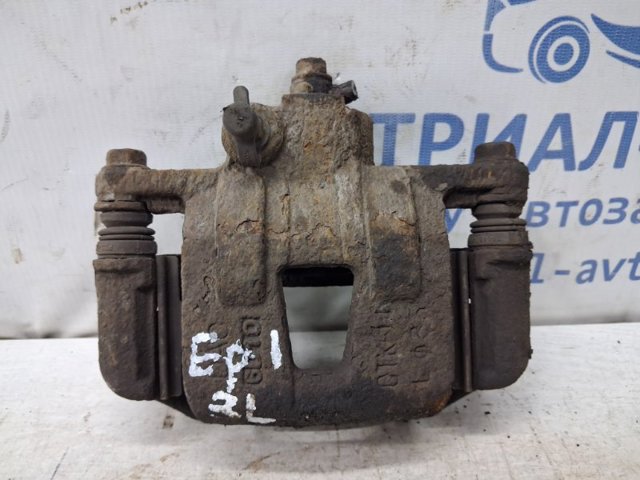 Тормозной суппорт задний левый 96475840 GM