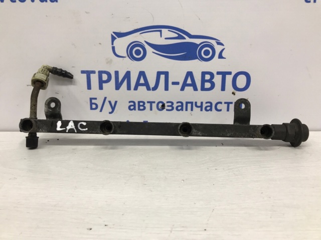 Распределитель топлива (рампа) 96487556 GM