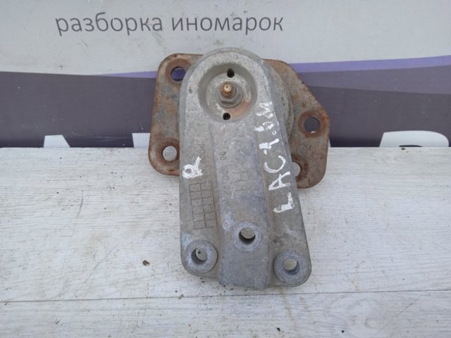 Подушка двигателя Шевроле Лачетти