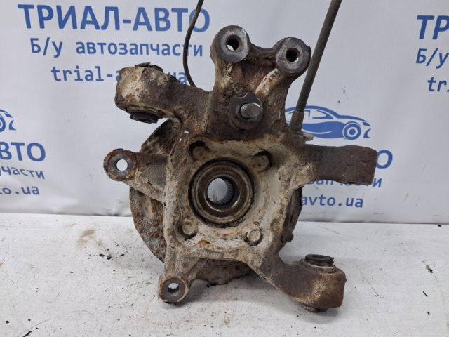 Цапфа поворотная левая 96626433 GM