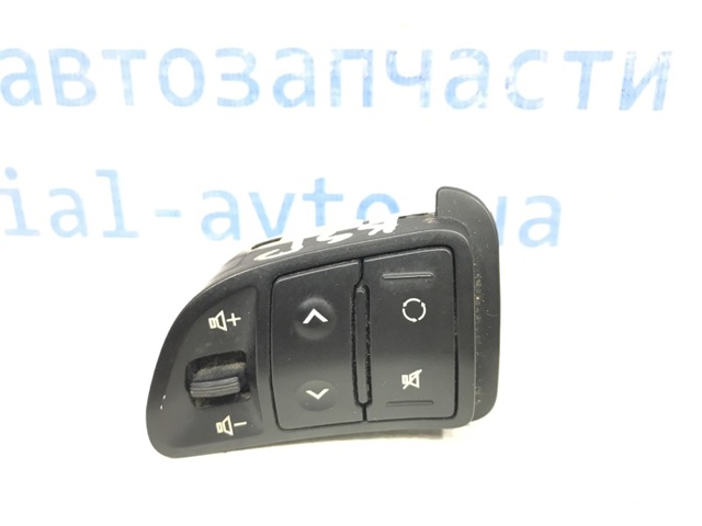 967003W050EQ HYUNDAI Блок кнопочных переключателей рулевого колеса купить в Черкассы