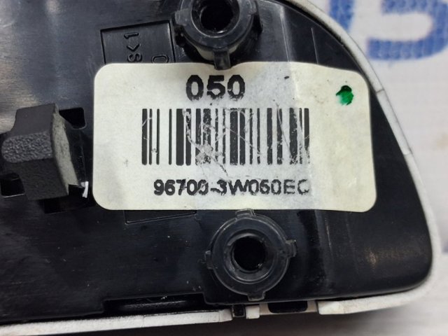 967003W050EQ Блок кнопочных переключателей рулевого колеса купить Житомир