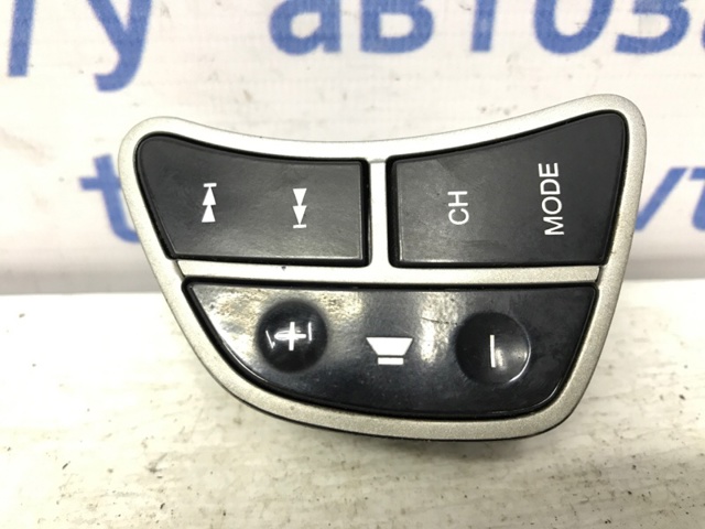 HYUNDAI 967101H0001S Блок кнопочных переключателей рулевого колеса в наличии Винница