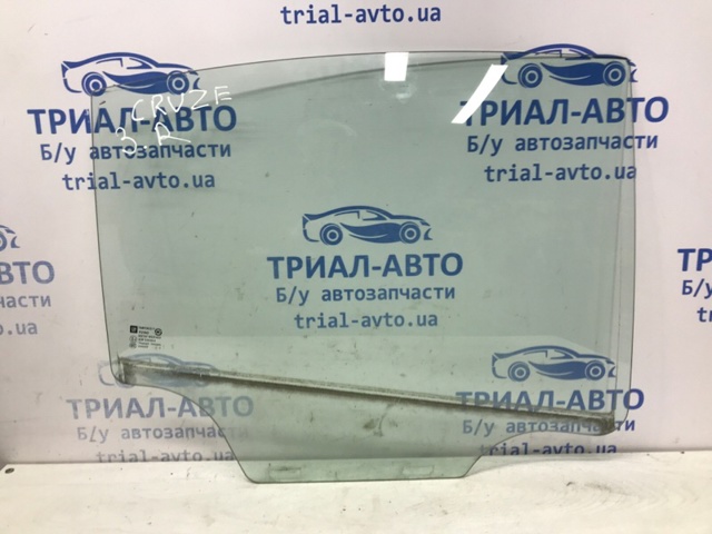 Окно задней двери 96833086 GM