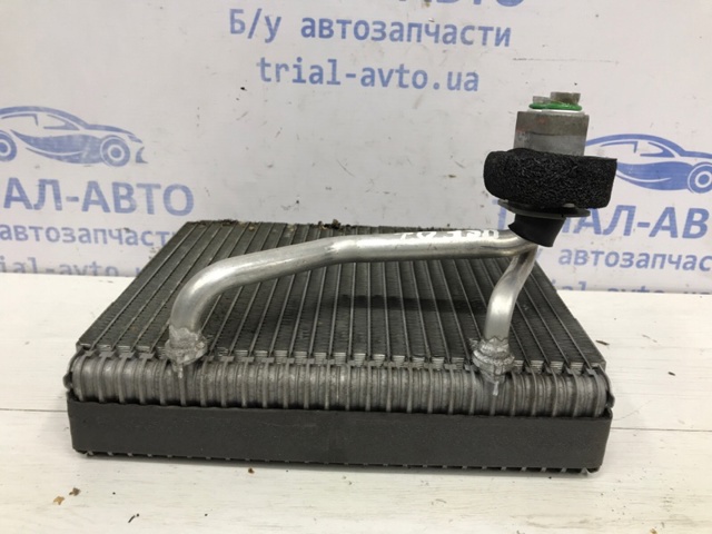 971402B000 HYUNDAI Испаритель кондиционера купить в Ирпень