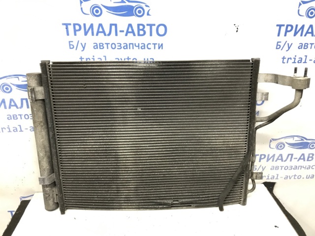 Радиатор кондиционера kia б/у оригінал, гарантія на запчастини 976061H600