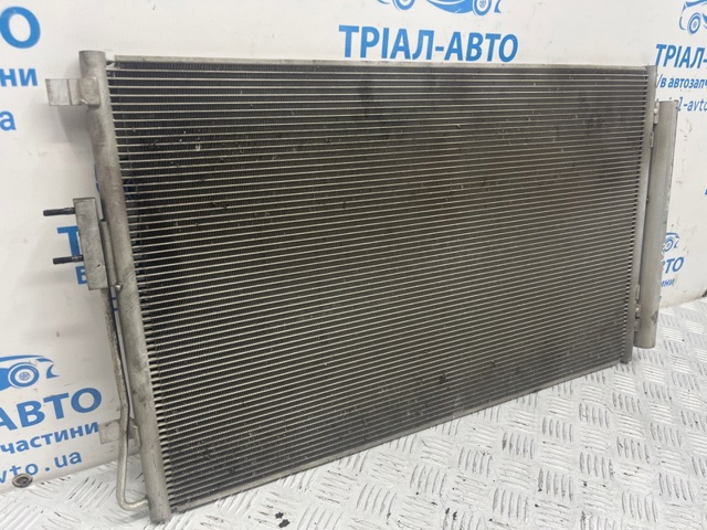 976062W500 HYUNDAI Радиатор кондиционера купить в Николаев