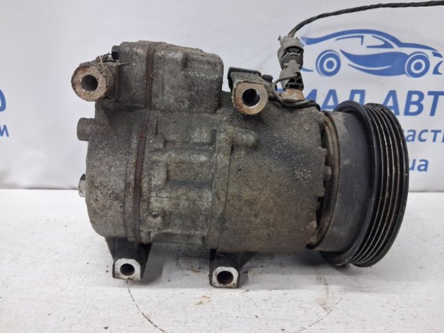 977012H240 HYUNDAI Компрессор кондиционера купить в Николаев