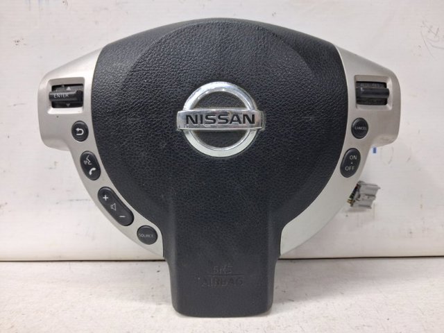 Подушка AIRBAG водительская 98510JD16D NISSAN