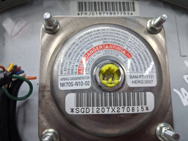 98510JD16D Подушка безопасности (AIRBAG) водительская купить Каменское