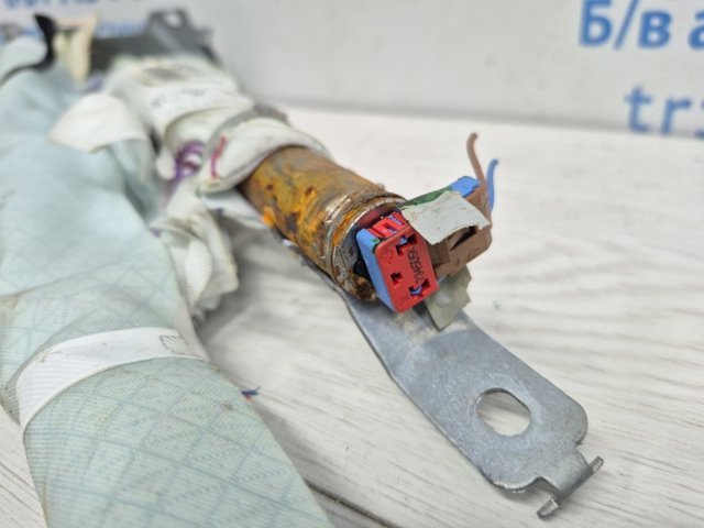 Подушка безопасности, сбоку правая 985P04EA0A NISSAN