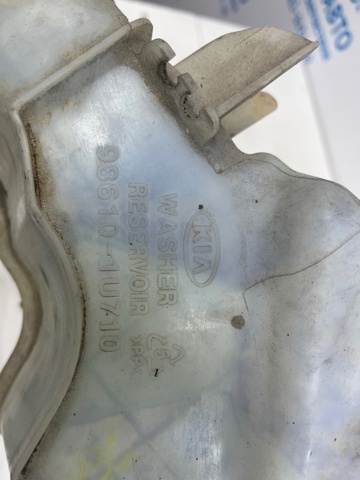 HYUNDAI 986101U710 Бачок омывателя в наличии Житомир