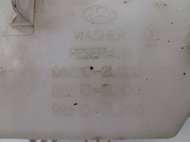 986102L100 HYUNDAI Бачок омывателя стекла купить в Хмельницкий
