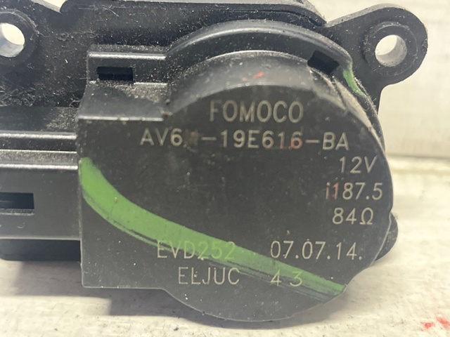 AV6N19E616BA FORD Привод заслонки печки купить в Николаев