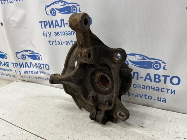 B45A33031 MAZDA Цапфа (поворотный кулак) передний левый купить в Запорожье