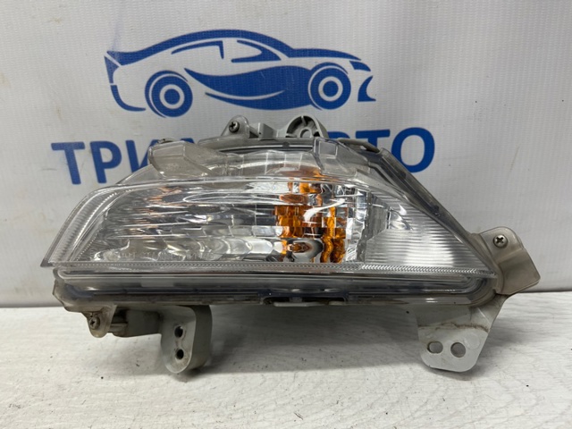 Передний фонарь указателя поворота B45A51360A MAZDA