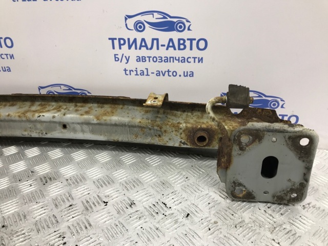 Шина бампера заднего B45C50260 MAZDA
