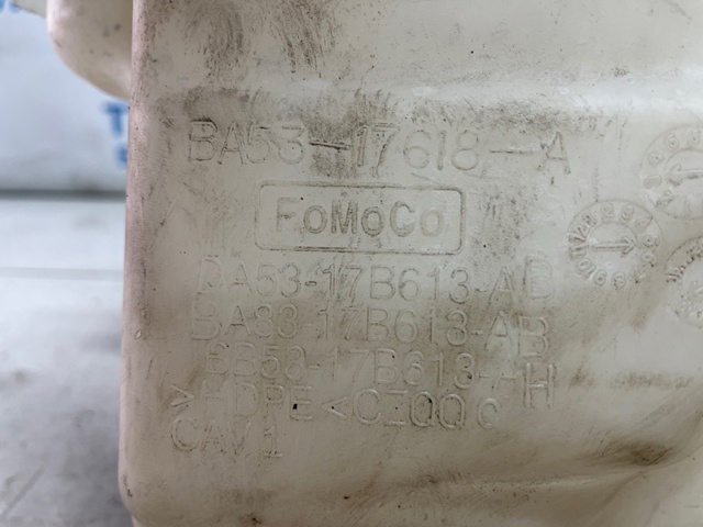 FORD BB5Z17618A Бачок омывателя в наличии Киев