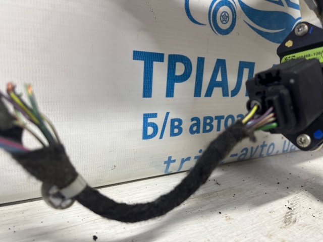 BB5Z7823208A Механизм стеклоподъемника двери передней правой купить Ужгород