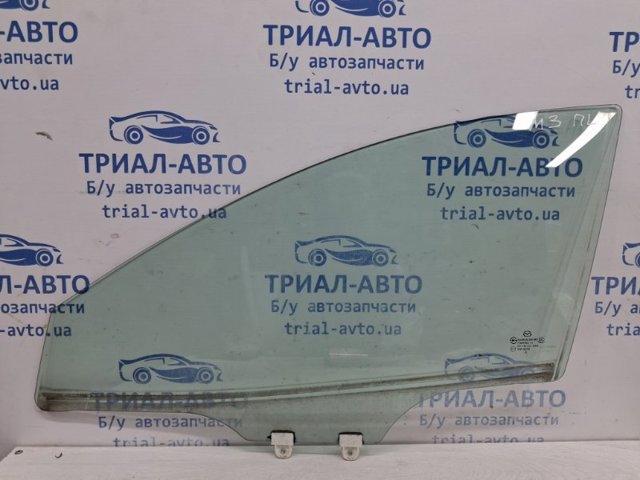 Стекло водительской двери BHN159510 MAZDA