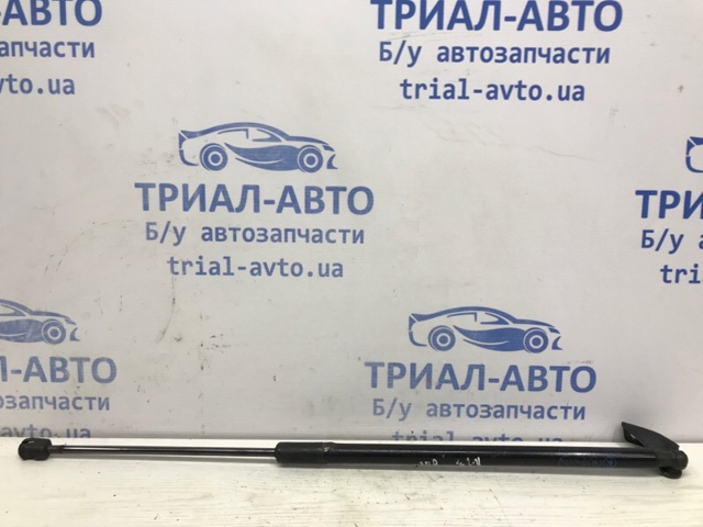 Амортизатор для багажника газовый Mazda 3