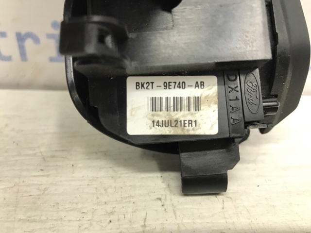 FORD BK2T9E740AB Блок кнопочных переключателей рулевого колеса в наличии Черкассы