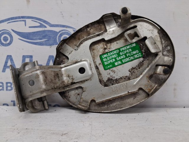 MAZDA BN8V42410E Лючок бензобака в наличии Украина