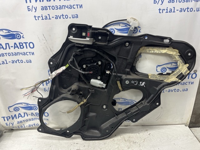 Механизм стеклоподъемника двери задней, правой BP4K72590D MAZDA