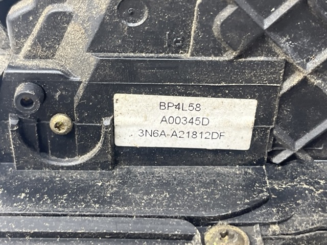 BP4L58310D Замок двери передней правой купить Киев