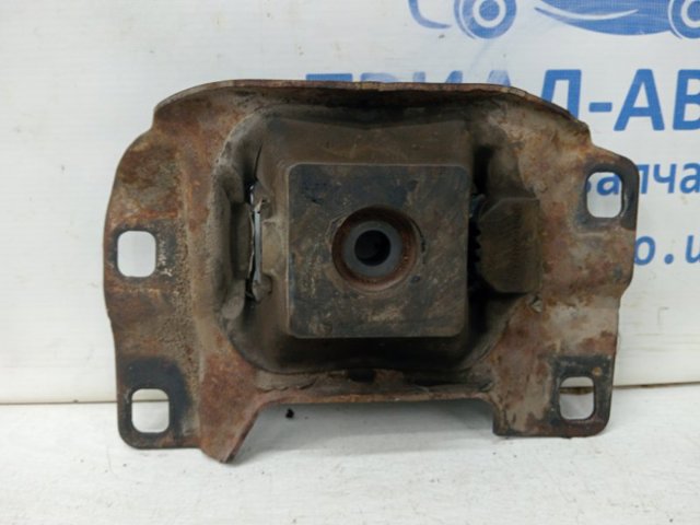 BP4N39070C Подушка (опора) двигателя левая верхняя купить Киев