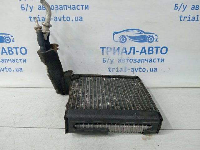 Радиатор испарителя кондиционера CCY361J1Z MAZDA