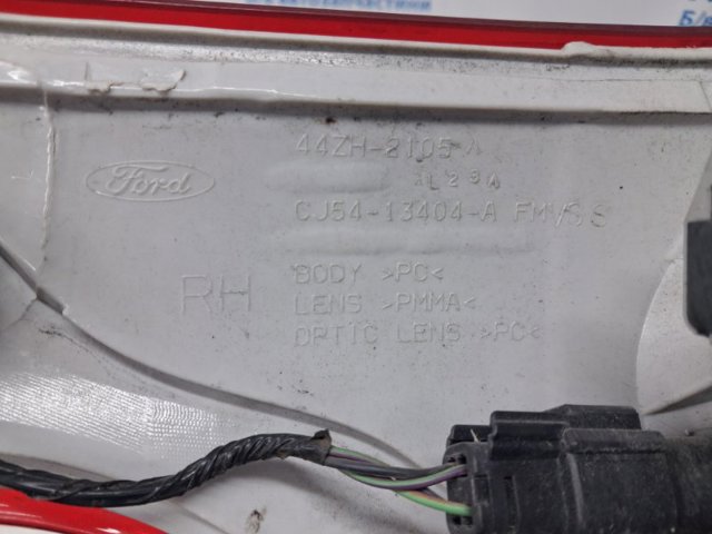FORD CJ5Z13404B Фонарь задний правый внешний в наличии Сумы