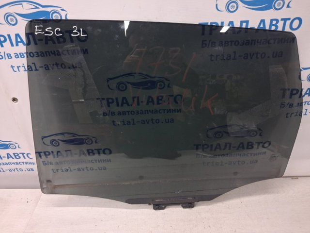 Стекло двери задней левой CJ5Z7825713B FORD
