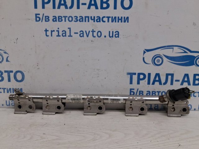 Распределитель топлива (рампа) CJ5Z9D280A FORD