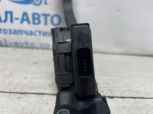 FORD CV619F836GB Педаль газа в наличии Черкассы