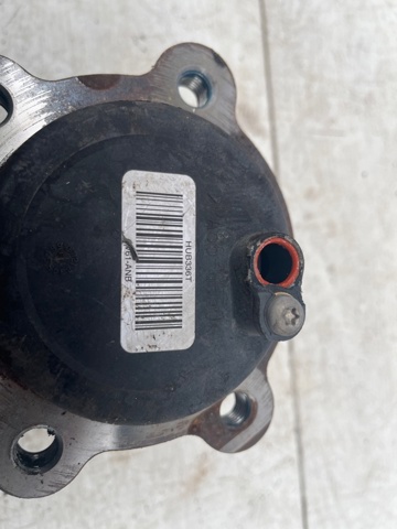 CV6Z1104F FORD Задняя ступица купить в Хмельницкий