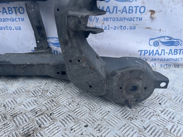 CV6Z5035D Подрамник задний купить Черновцы