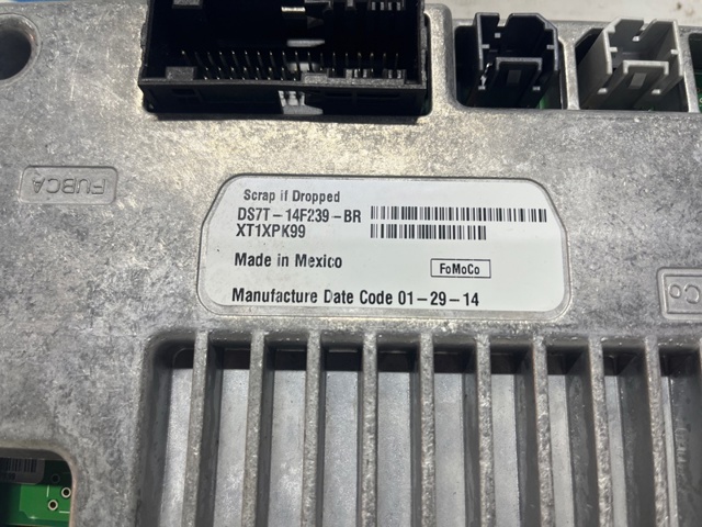 FORD DS7T14F239BR в наличии Днепр
