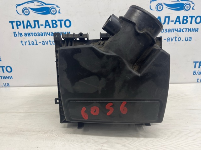 DS7Z9A600A FORD Корпус воздушного фильтра, нижняя часть купить в Павлоград