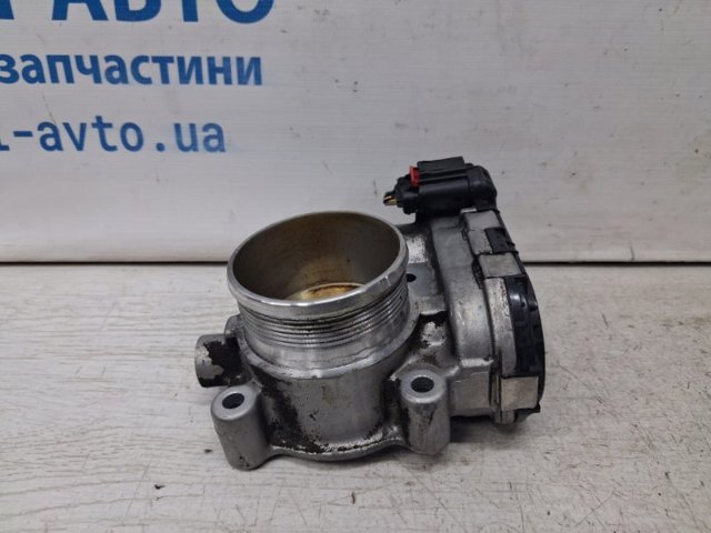 Дроссельная заслонка в сборе DS7Z9E926C FORD