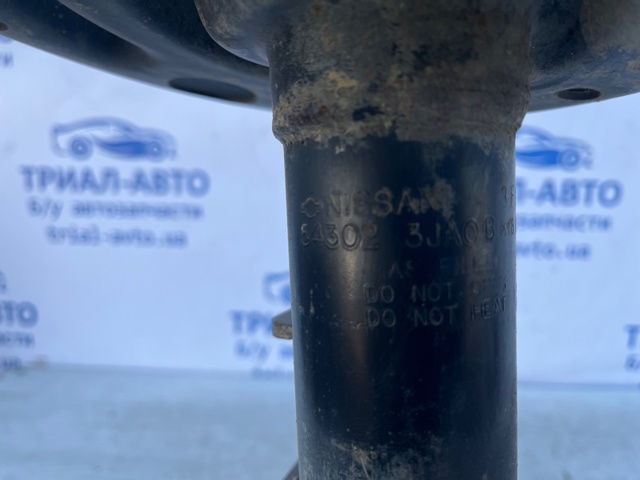 NISSAN E43023JA0B Амортизатор передний правый в наличии Днепр