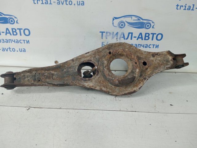 EG2128300 Рычаг задней подвески нижний правый купить Николаев