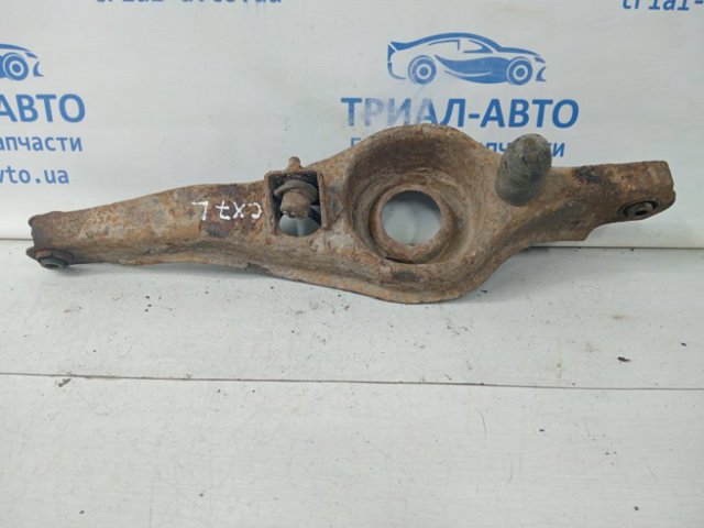 EG2128300 MAZDA Рычаг задней подвески нижний правый купить в Павлоград